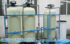 反滲透水處理設(shè)施在線(xiàn)與離線(xiàn)清洗的過(guò)程是什么? 反滲透水處理設(shè)施在線(xiàn)與離線(xiàn)清洗的過(guò)程是什么?